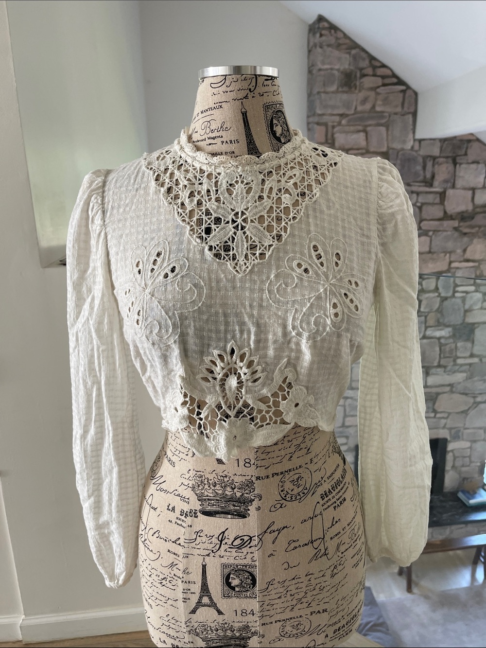 Zara Cream Crochet Lace Eyelet Blouse